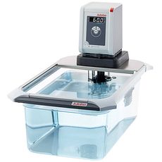 Bains thermostatés +20 à +100°C cuve polycarbonate ouverte pompe refoulante