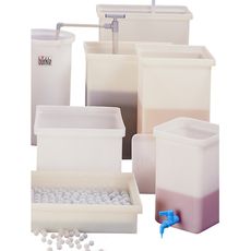 Réservoirs rectangulaires blancs en polyéthylène LDPE