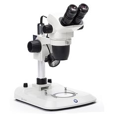 Stéréomicroscopes zoom jusqu'à 180x, statif à colonne