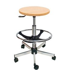 Tabourets en bois, piètement chromé sur roulettes avec repose-pieds